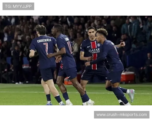 阿什拉夫国家队里程碑时刻：闪耀登场助力球队迈向新高度